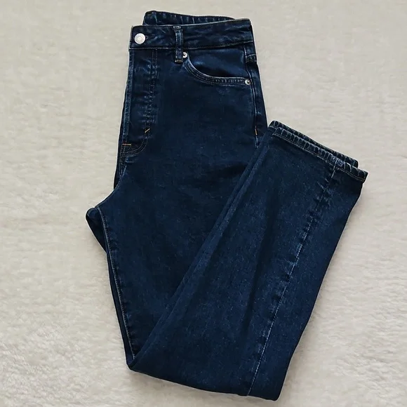 H&M Mom Jeans Ultra High Waist &Denim Blue 4 Button Fly - Picture 7 of 13